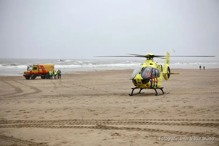 Langdurige zoektocht naar mogelijk vermiste kitesurfer bij Zandvoort
