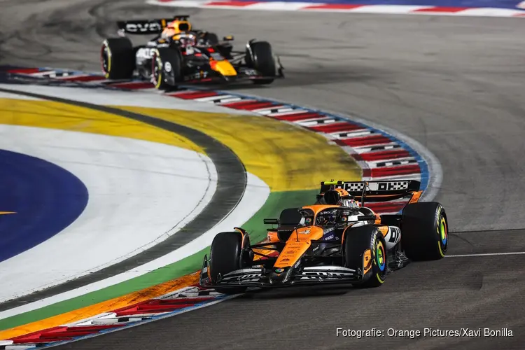 Verstappen tweede achter ongenaakbare Norris in Singapore