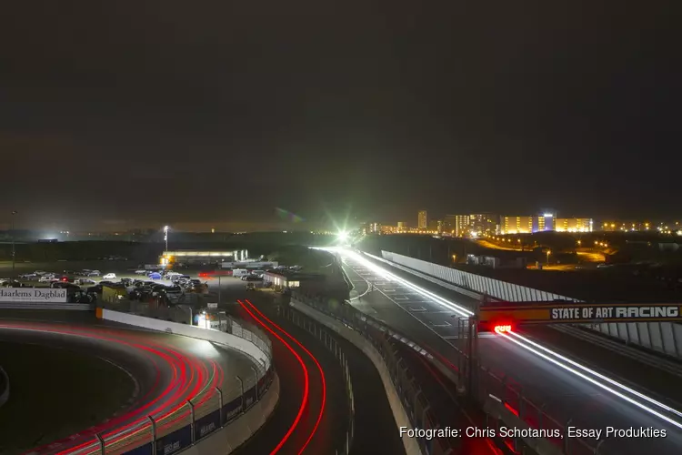 Spectaculaire RECO Nieuwjaarsrace op Circuit Zandvoort eindigt met vuurwerk in het donker