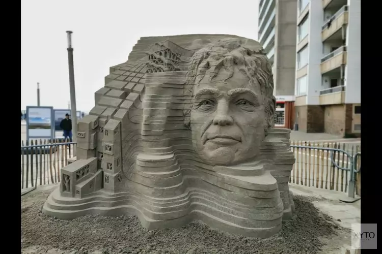 EK Zandsculpturen nog tot 22 augustus als buitenexpositie in Zandvoort te bezichtigen.